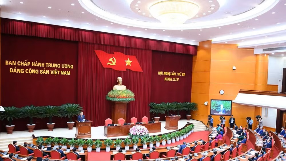 Phiên bế mạc Hội nghị lần thứ ba Ban Chấp hành Trung ương Đảng Cộng sản Việt Nam khóa XIV. (Ảnh: ĐĂNG KHOA) Phiên bế mạc Hội nghị lần thứ ba Ban Chấp hành Trung ương Đảng Cộng sản Việt Nam khóa XIV. (Ảnh: ĐĂNG KHOA)