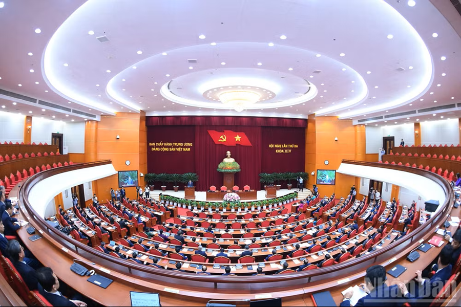 Thông báo Hội nghị lần thứ ba Ban Chấp hành Trung ương Đảng khóa XIV