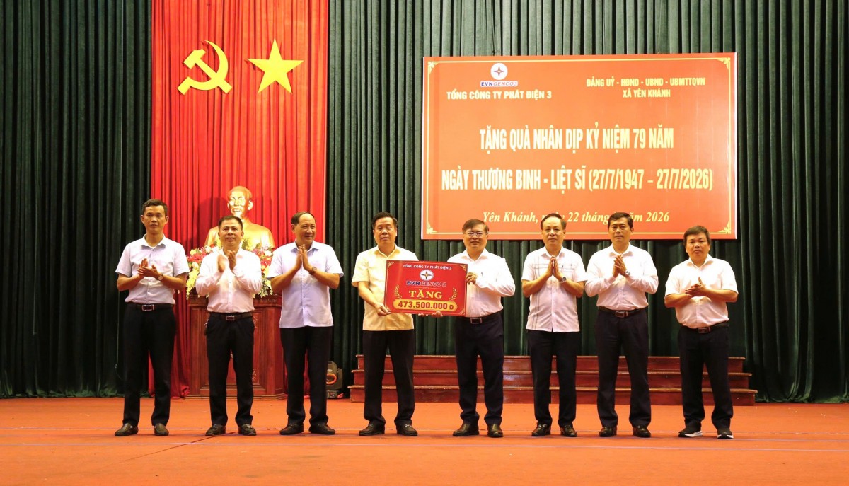 EVNGENCO3 trao 947 phần quà tri ân người có công tại Ninh Bình