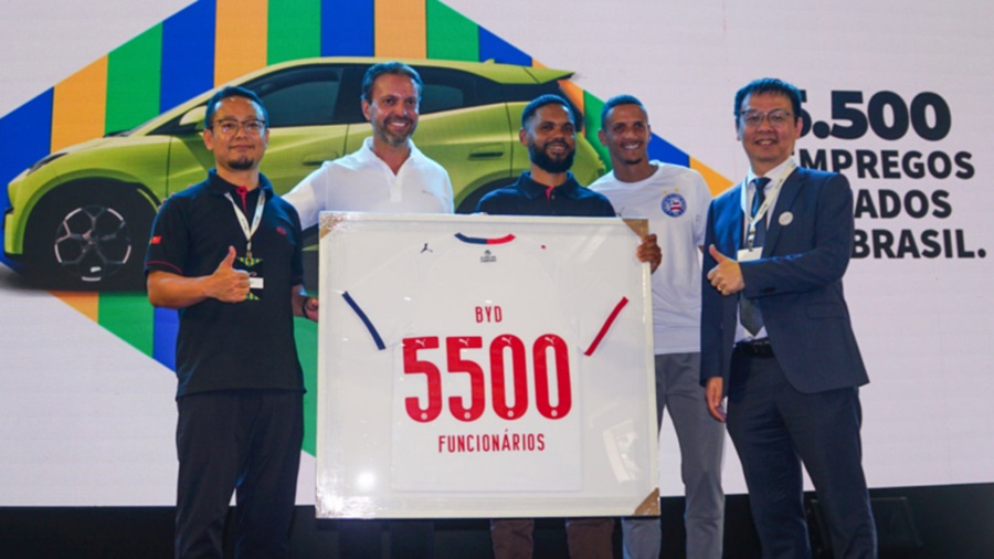 BYD Brazil đã sản xuất chiếc xe thứ 100.000 và tuyển dụng nhân viên thứ 5.500 BYD Brazil đã sản xuất chiếc xe thứ 100.000 và tuyển dụng nhân viên thứ 5.500