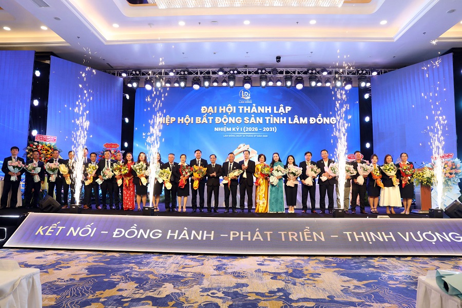 L&atilde;nh đạo tỉnh L&acirc;m Đồng, Hiệp hội M88 WC 2026 Việt Nam ch&uacute;c mừng Ban Chấp h&agrave;nh v&agrave; Ban Kiểm tra Hiệp hội M88 WC 2026 tỉnh L&acirc;m Đồng nhiệm kỳ I (2026 - 2031)