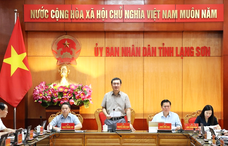 Lạng Sơn xem xét nhiều cơ chế quan trọng về đất đai, môi trường và đào tạo cán bộ