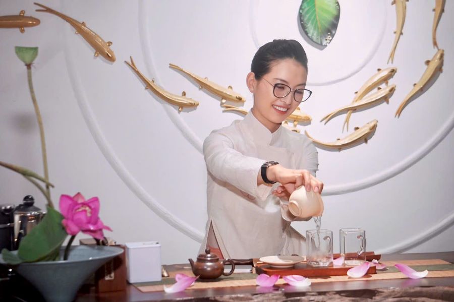 Nghệ nhân Dương Lệ - Trà chủ An Nhơn Trà Nghệ nhân Dương Lệ - Trà chủ An Nhơn Trà