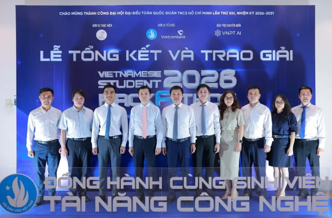 C&aacute;c đại biểu tham gia Lễ tổng kết v&agrave; trao giải cuộc thi. Ảnh: VCB