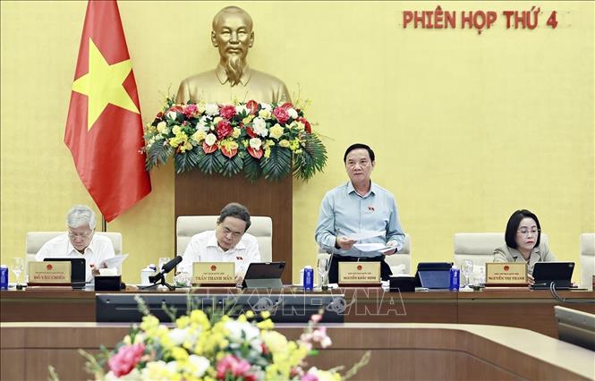 Phó Chủ tịch Quốc hội Nguyễn Khắc Định phát biểu. Ảnh: Doãn Tấn/TTXVN Phó Chủ tịch Quốc hội Nguyễn Khắc Định phát biểu. Ảnh: Doãn Tấn/TTXVN