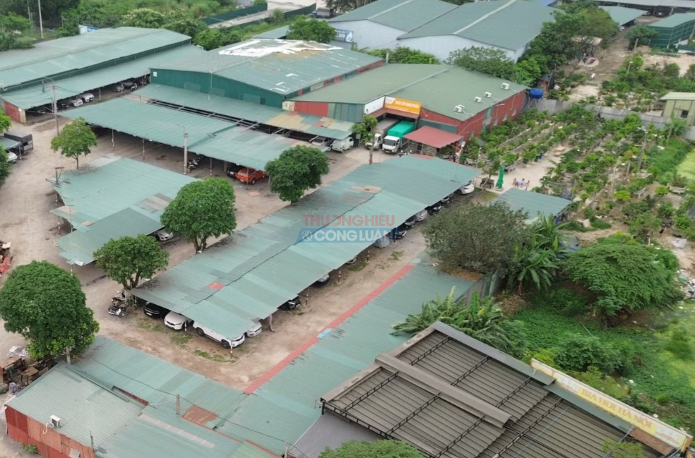 Nhiều nh&agrave; xưởng đang hoạt động tr&ecirc;n địa b&agrave;n phường Thanh Liệt, H&agrave; Nội. Ảnh: Tuấn Ngọc