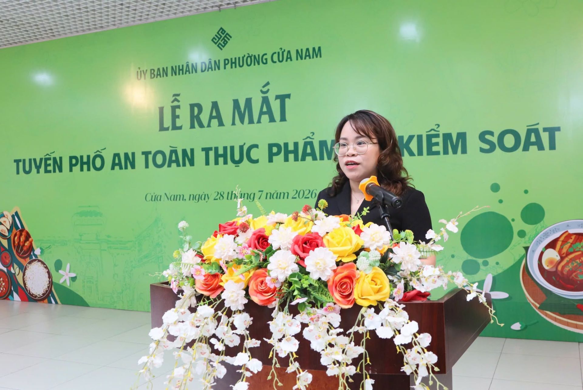 Đồng ch&iacute; Trịnh Ngọc Tr&acirc;m, Ủy vi&ecirc;n Ban Thường vụ Đảng ủy, Ph&oacute; Chủ tịch UBND phường Cửa Nam ph&aacute;t biểu tại Lễ ra mắt m&ocirc; h&igrave;nh 