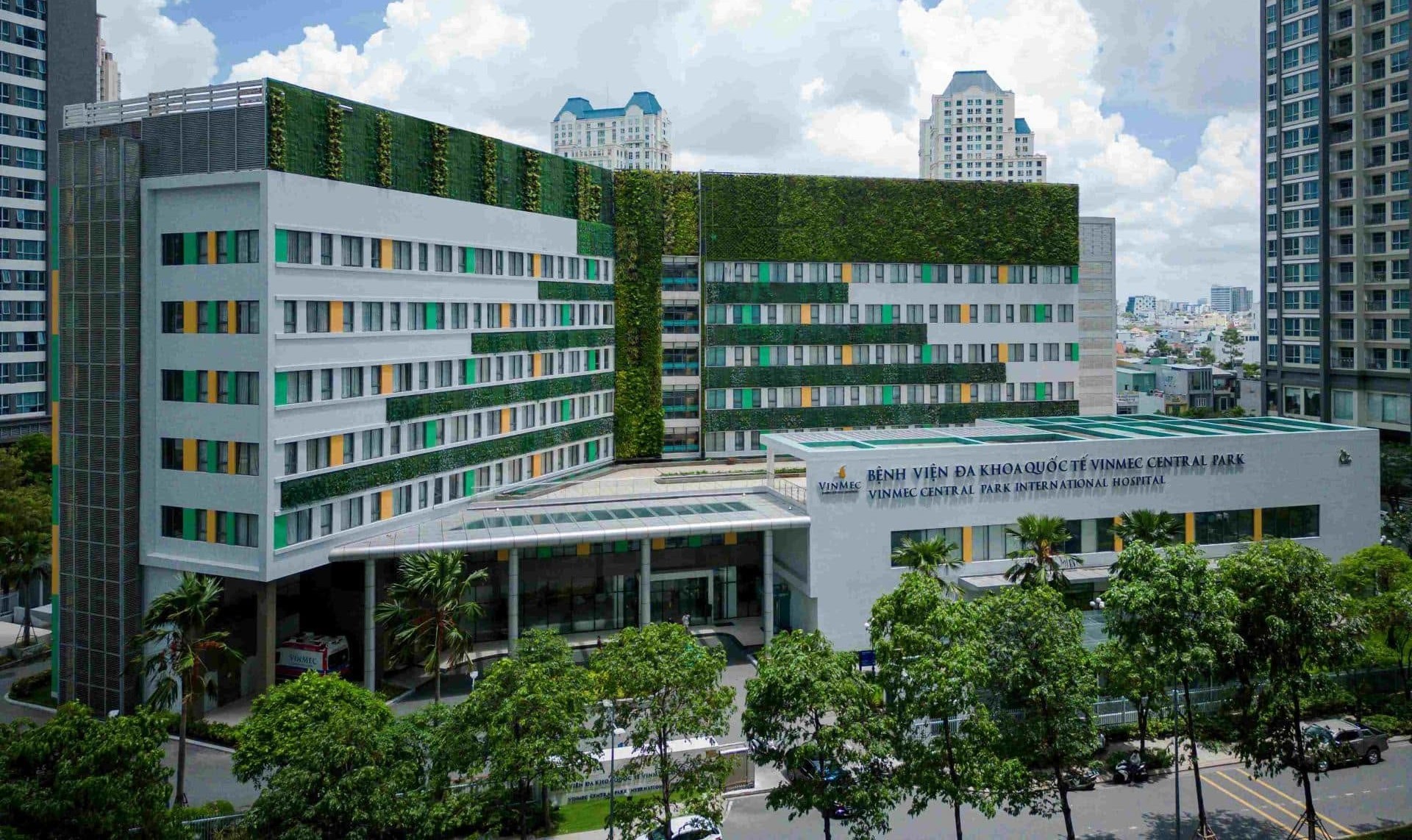 Vinmec Central Park “hồi sinh” bệnh nhân Campuchia sốc nhiễm khuẩn nặng kèm đa bệnh nền cận kề cửa tử