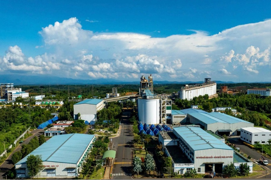 Hạ tầng c&aacute;c khu c&ocirc;ng nghiệp tại L&acirc;m Đồng đang được đầu tư, ho&agrave;n thiện, mở ra cơ hội thu h&uacute;t nhiều doanh nghiệp v&agrave;o hoạt động trong thời gian tới.