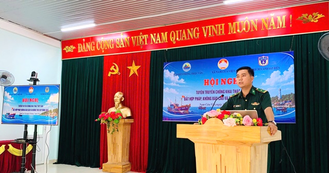 Thiếu t&aacute; Nguyễn Văn S&aacute;u &ndash; Ch&iacute;nh trị vi&ecirc;n, Đồn Bi&ecirc;n ph&ograve;ng Triệu V&acirc;n ph&aacute;t biểu khai mạc hội nghị.