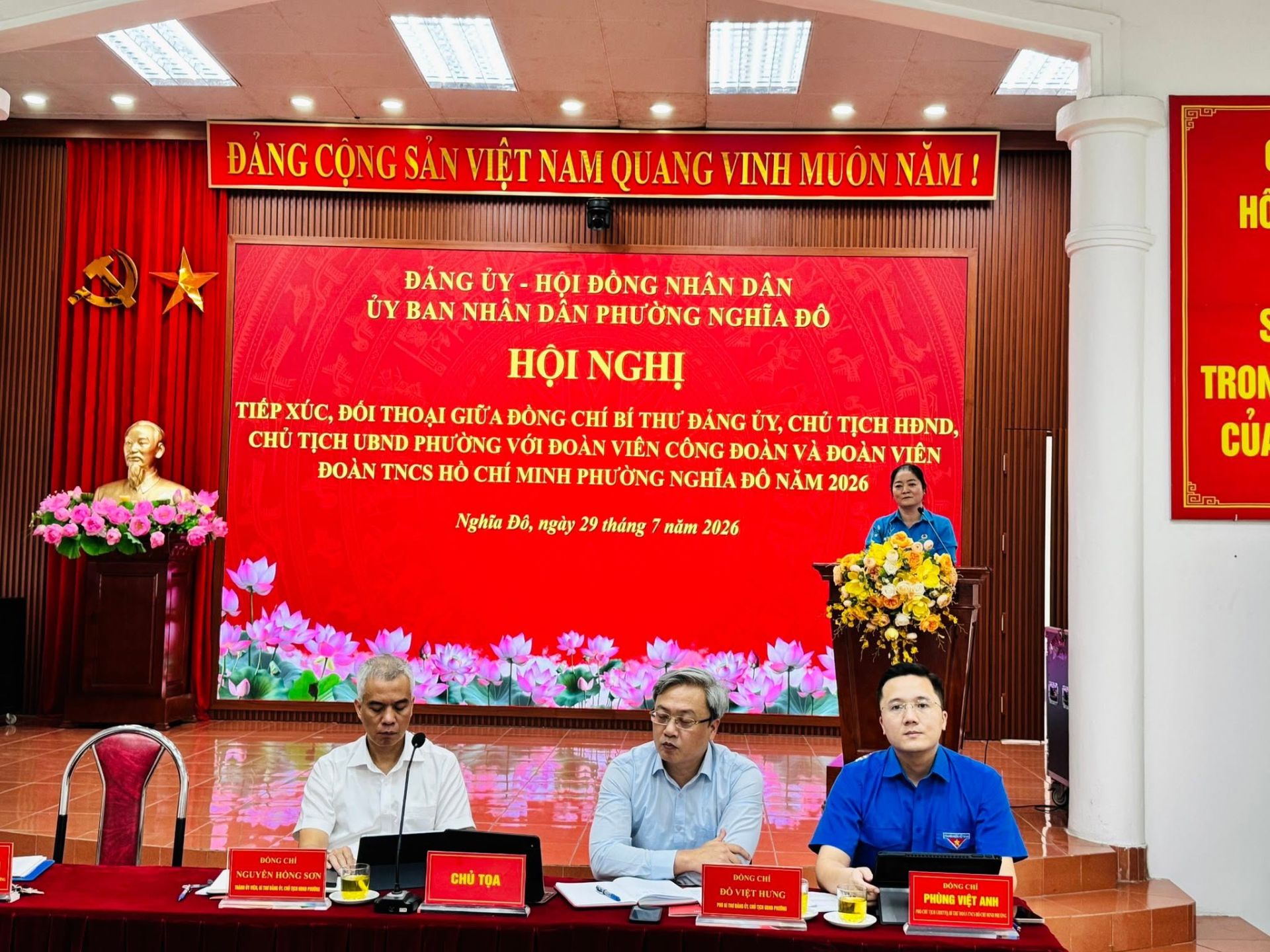 Hà Nội: Phường Nghĩa Đô đối thoại với đoàn viên, thanh niên để tháo gỡ điểm nghẽn trong chuyển đổi số và quản trị địa phương