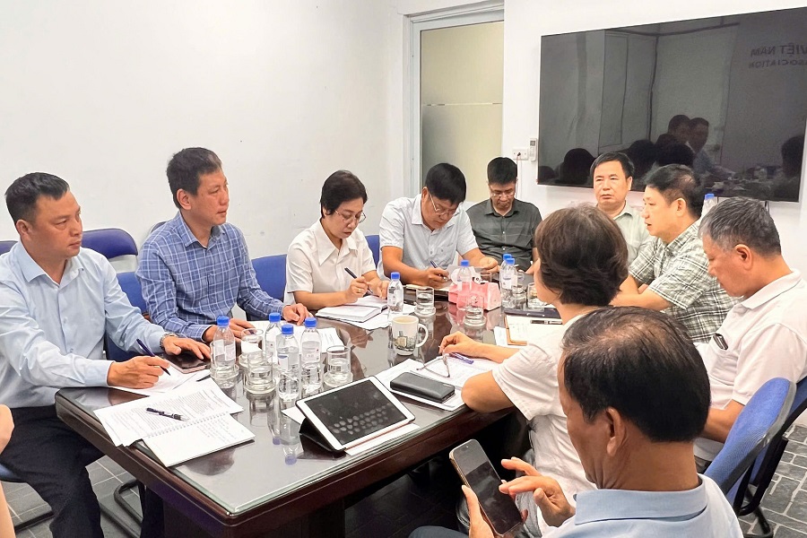 Đoàn công tác tỉnh Lâm Đồng làm việc với Hiệp hội Du lịch Việt Nam. Đoàn công tác tỉnh Lâm Đồng làm việc với Hiệp hội Du lịch Việt Nam.