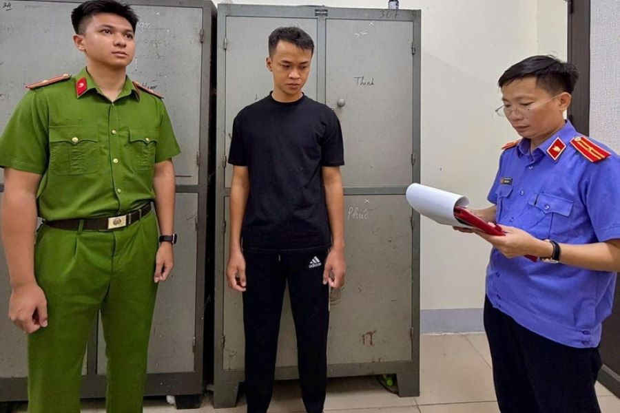 Hà Tĩnh: Khởi tố đối tượng giả danh công an cưỡng đoạt 20 triệu đồng