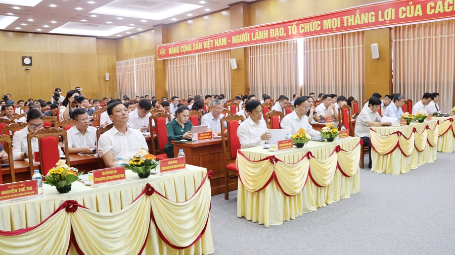 Quang cảnh hội nghị. Quang cảnh hội nghị.