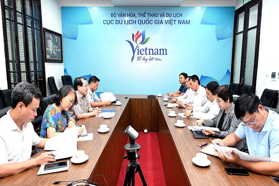 Tỉnh Lâm Đồng mong muốn được Cục Du lịch Quốc gia Việt Nam hỗ trợ tham gia các chương trình xúc tiến, quảng bá du lịch ở nước ngoài. (Ảnh: Báo Lâm Đồng) Tỉnh Lâm Đồng mong muốn được Cục Du lịch Quốc gia Việt Nam hỗ trợ tham gia các chương trình xúc tiến, quảng bá du lịch ở nước ngoài. (Ảnh: Báo Lâm Đồng)