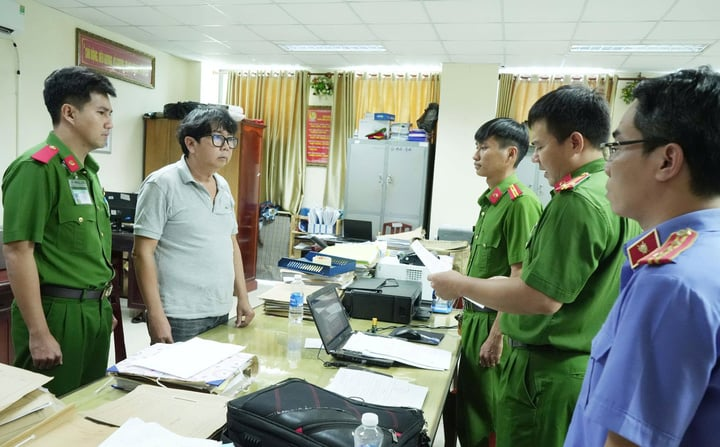 Cần Thơ: Triệt phá đường dây buôn lậu gần 1 triệu lít dầu DO từ Malaysia vào Việt Nam