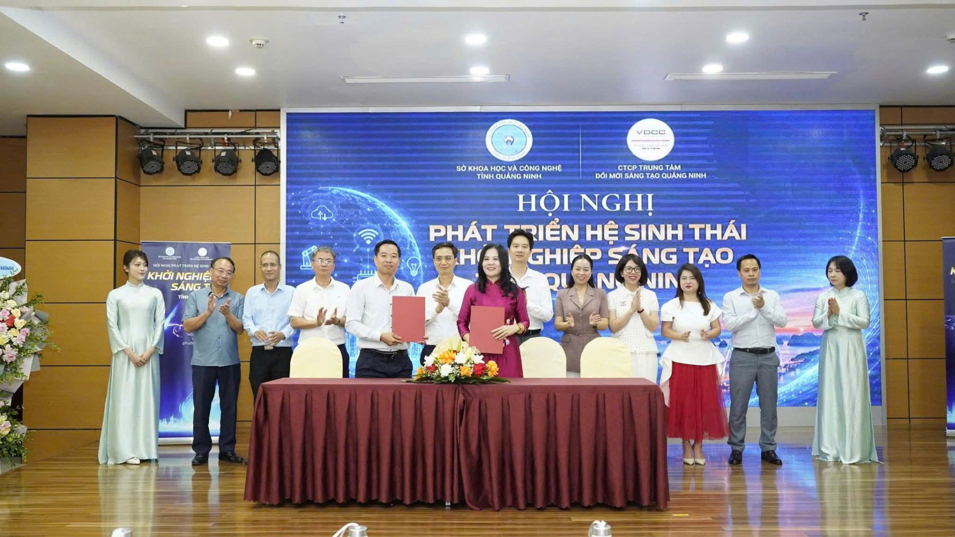 Quảng Ninh thành lập tối thiểu 5 trung tâm đổi mới sáng tạo