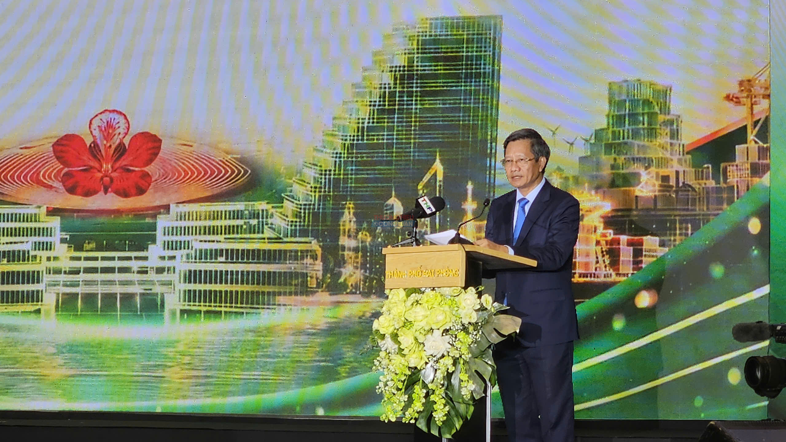 Đồng chí Lê Anh Quân, PCT TT UBND thành phố Hải Phòng phát biểu tại hội nghị. Đồng chí Lê Anh Quân, PCT TT UBND thành phố Hải Phòng phát biểu tại hội nghị.