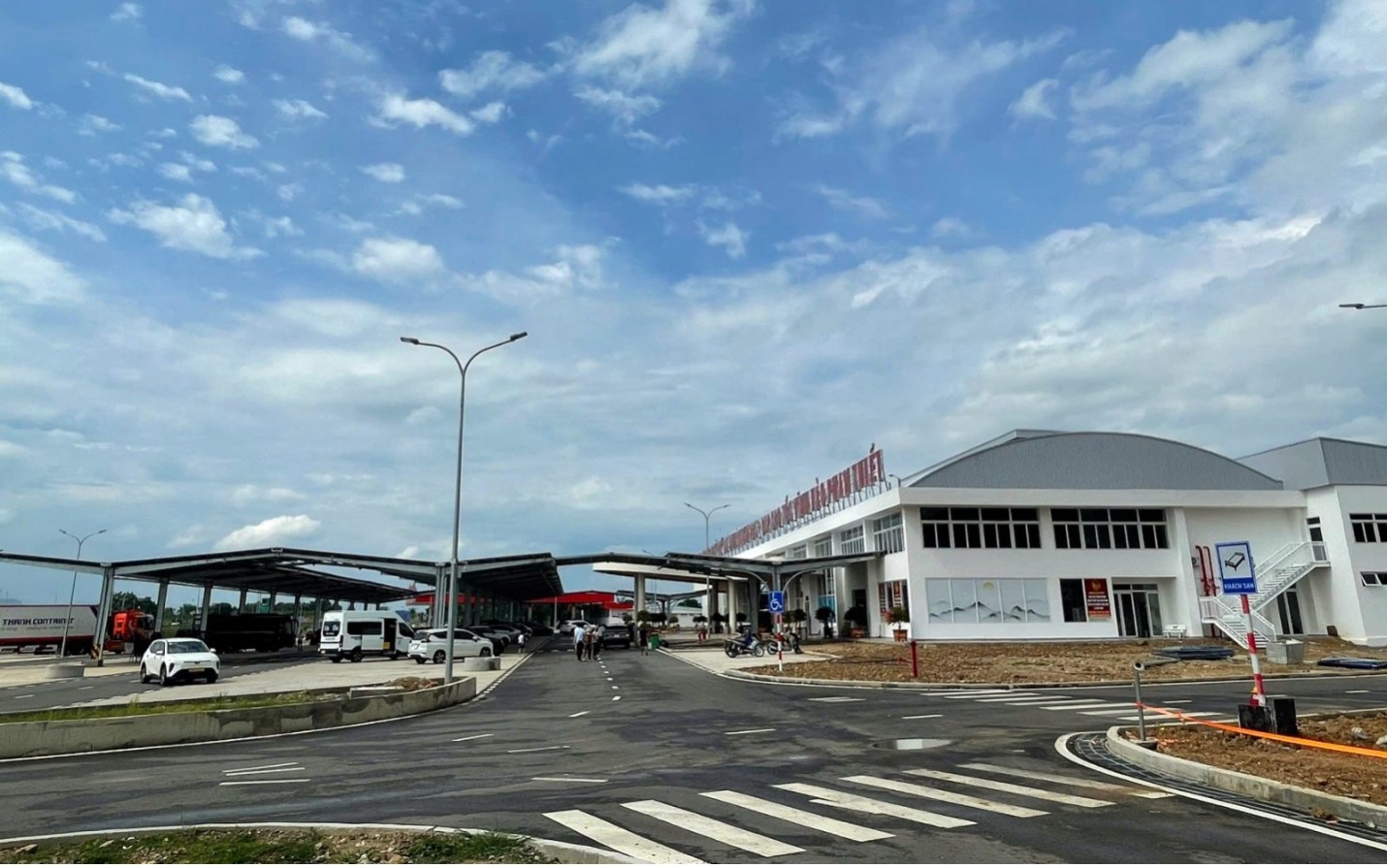 Trạm dừng nghỉ Km205+092 tr&ecirc;n cao tốc Vĩnh Hảo &ndash; Phan Thiết. Ảnh: PN