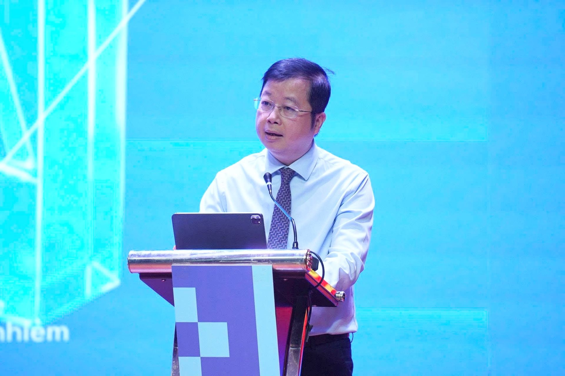 Đồng ch&iacute; Nguyễn Thanh L&acirc;m, Ủy vi&ecirc;n Ban Chấp h&agrave;nh Trung ương Đảng, Ph&oacute; Trưởng ban Tuy&ecirc;n gi&aacute;o v&agrave; D&acirc;n vận Trung ương, Tổng Gi&aacute;m đốc Đ&agrave;i Truyền h&igrave;nh Việt Nam ph&aacute;t biểu tại sự kiện.