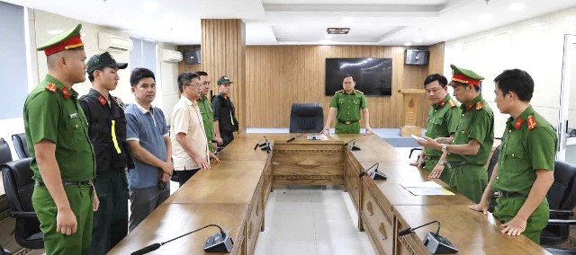 Công an thành phố Đà Nẵng triệt phá đường dây mua bán trái phép hóa đơn hơn 2.000 tỷ đồng
