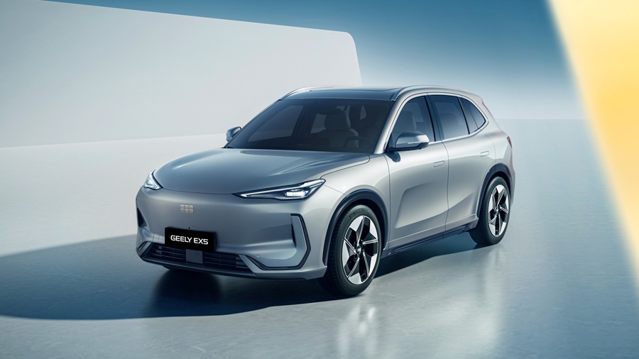 Xe Trung Quốc tại TP.HCM: Cuộc đua không còn dừng ở giá bán