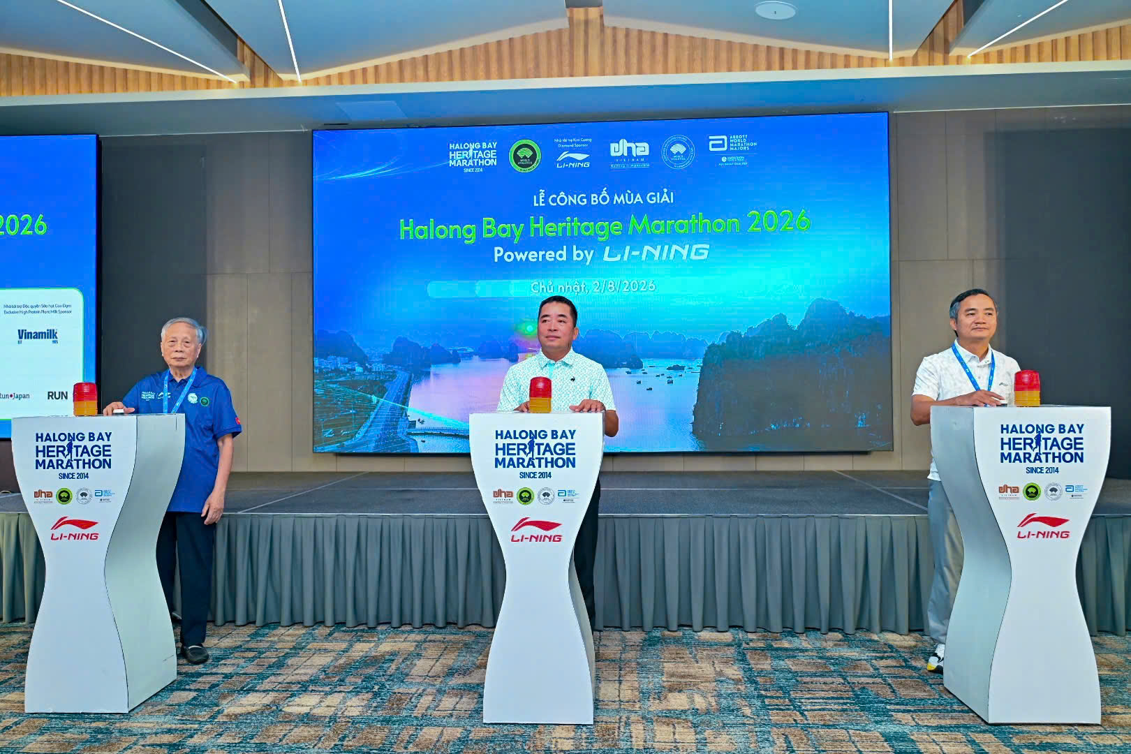 Ban Tổ chức c&ocirc;ng bố m&ugrave;a giải Marathon Quốc tế Di sản Hạ Long 2026 đồng h&agrave;nh c&ugrave;ng Li-Ning