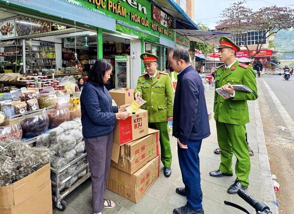 L&agrave;o Cai th&agrave;nh lập Đo&agrave;n kiểm tra li&ecirc;n ng&agrave;nh về an to&agrave;n thực phẩm trong &ldquo;Th&aacute;ng h&agrave;nh động v&igrave; an to&agrave;n thực phẩm&rdquo; năm 2026