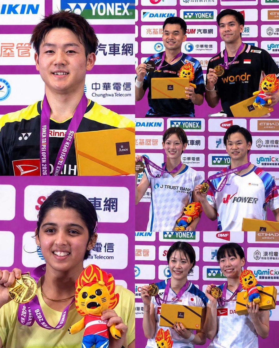 Các nhà vô địch Yonex Taipei Open 2026 trong lễ trao giải tại Đài Bắc Các nhà vô địch Yonex Taipei Open 2026 trong lễ trao giải tại Đài Bắc