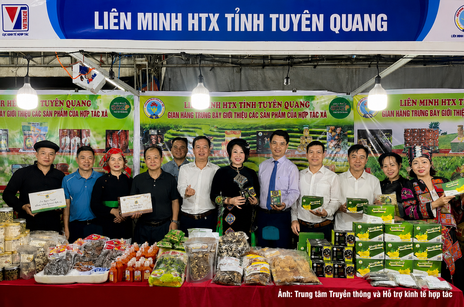 Hội chợ xúc tiến thương mại HTX khu vực miền Bắc năm 2026 được kỳ vọng tạo cầu nối giữa hợp tác xã với các hệ thống phân phối, doanh nghiệp và đối tác trong chuỗi giá trị. Ảnh Trung tâm Truyền thông và Hỗ trợ kinh tế hợp tác Hội chợ xúc tiến thương mại HTX khu vực miền Bắc năm 2026 được kỳ vọng tạo cầu nối giữa hợp tác xã với các hệ thống phân phối, doanh nghiệp và đối tác trong chuỗi giá trị. Ảnh Trung tâm Truyền thông và Hỗ trợ kinh tế hợp tác
