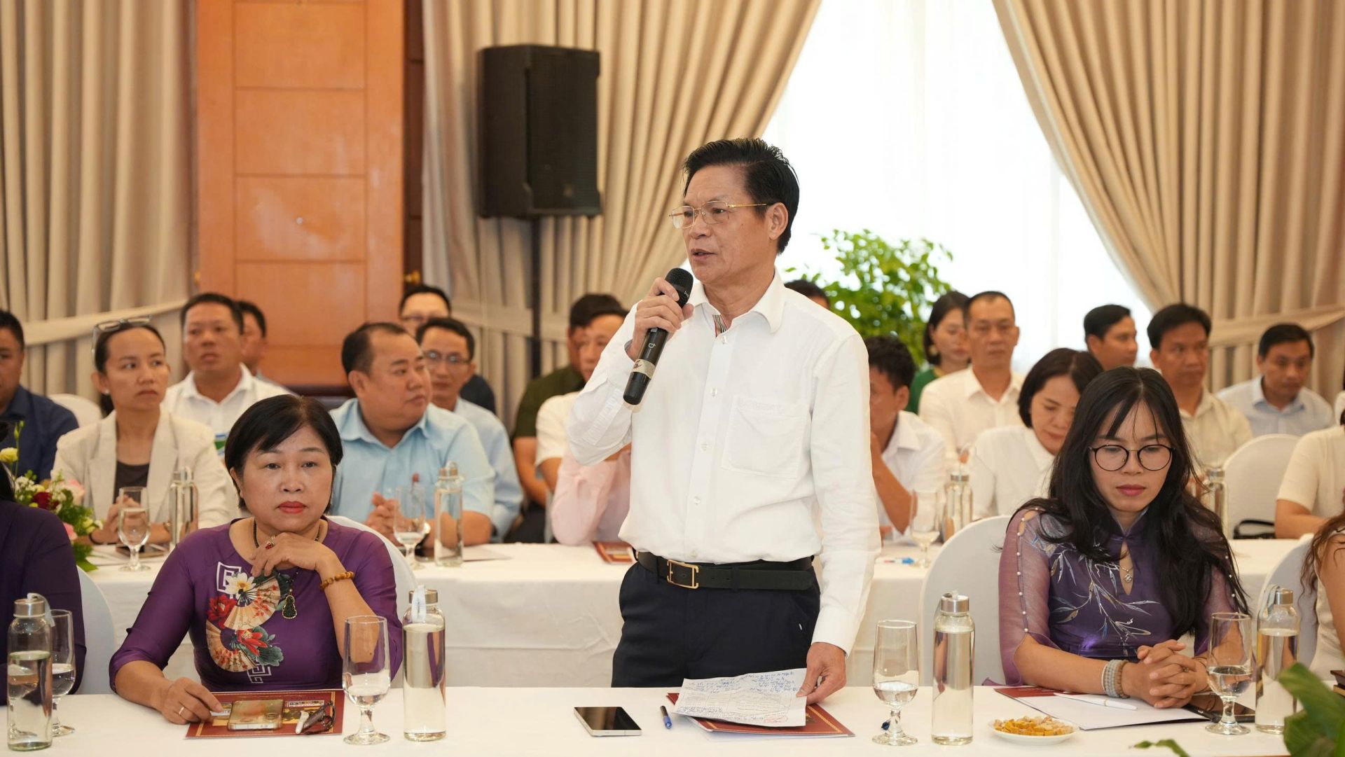 Ông Đinh Mạnh Thắng tại phiên đối thoại Ông Đinh Mạnh Thắng tại phiên đối thoại