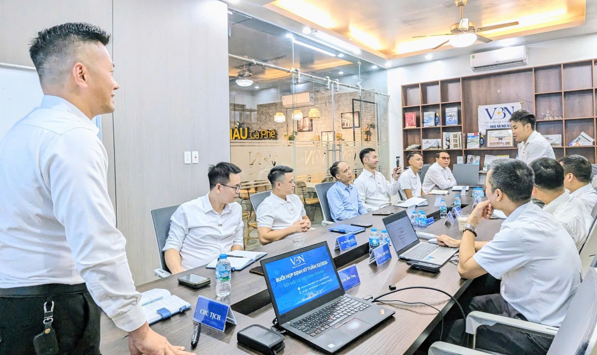 Những buổi họp định kỳ của VBN mang đến cơ hội hợp t&aacute;c v&agrave; năng lượng t&iacute;ch cực
