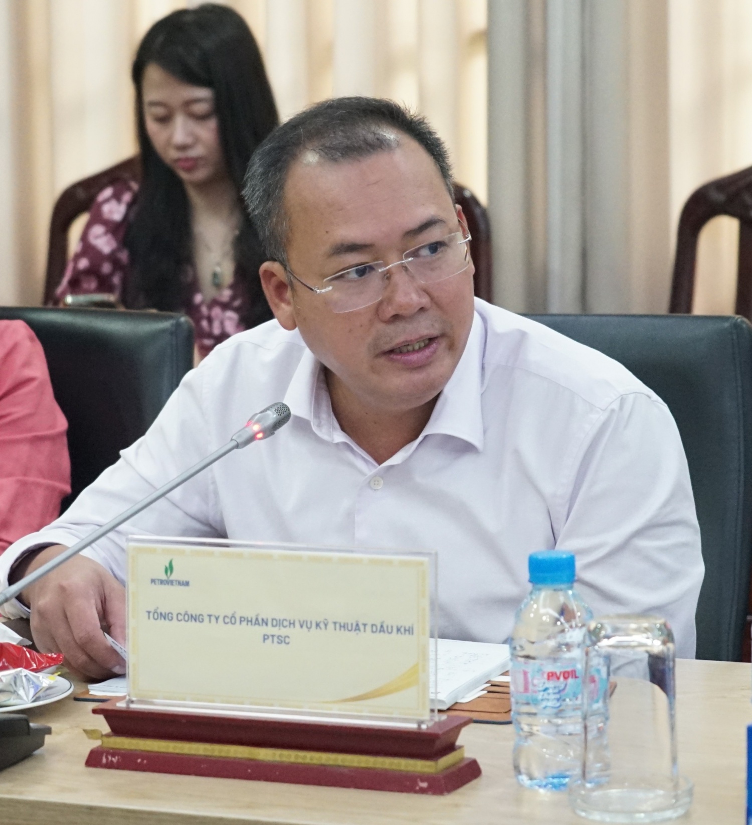 Ông Trần Hoài Nam, Phó Tổng Giám đốc Tổng công ty Cổ phần Dịch vụ Kỹ thuật Dầu khí Việt Nam Ông Trần Hoài Nam, Phó Tổng Giám đốc Tổng công ty Cổ phần Dịch vụ Kỹ thuật Dầu khí Việt Nam