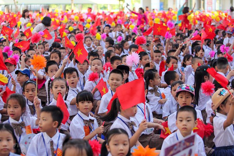 Rà soát, sắp xếp cơ sở giáo dục mầm non, phổ thông, thường xuyên công lập theo hướng hình thành cơ sở giáo dục có quy mô lớn. Rà soát, sắp xếp cơ sở giáo dục mầm non, phổ thông, thường xuyên công lập theo hướng hình thành cơ sở giáo dục có quy mô lớn.