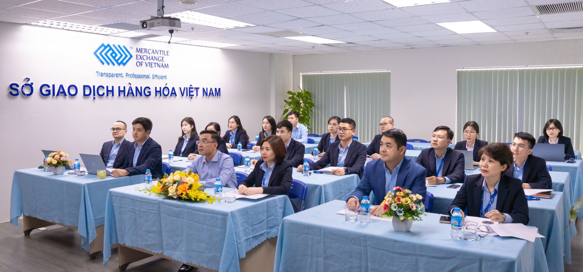 doanh nghiệp phải c&oacute; vốn điều lệ tối thiểu 1.500 tỷ đồng