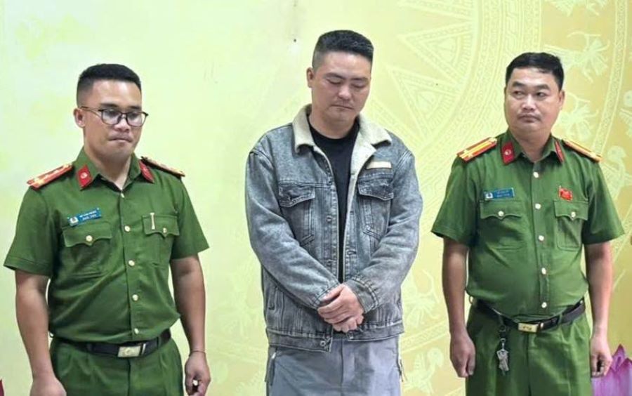 Đối tượng Nguyễn Đình Phùng tại cơ quan Công an Đối tượng Nguyễn Đình Phùng tại cơ quan Công an