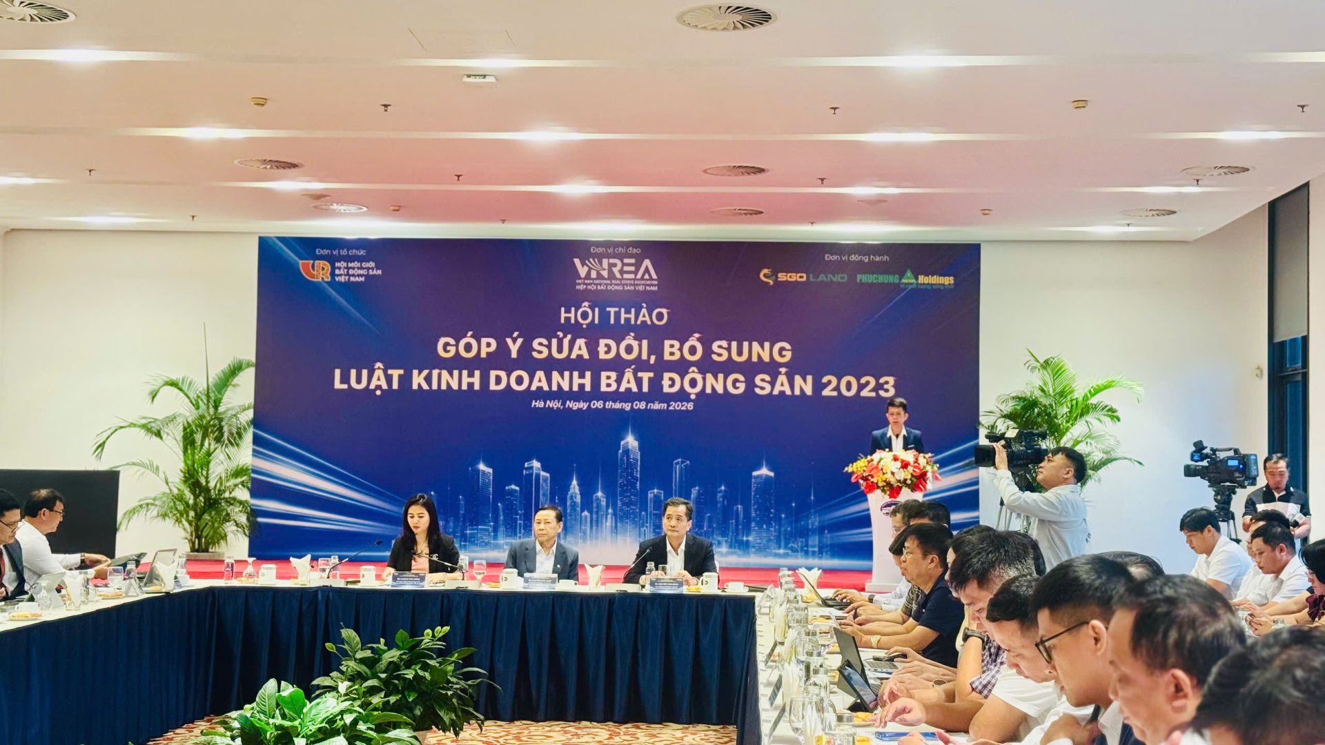 Quang cảnh Hội thảo góp ý Dự thảo Luật Kinh doanh bất động sản (sửa đổi) do Hiệp hội Bất động sản Việt Nam tổ chức Quang cảnh Hội thảo góp ý Dự thảo Luật Kinh doanh bất động sản (sửa đổi) do Hiệp hội Bất động sản Việt Nam tổ chức
