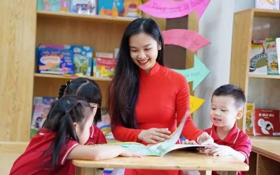 Bộ Giáo dục và Đào tạo đề xuất sửa quy định về xếp lương nhà giáo. Bộ Giáo dục và Đào tạo đề xuất sửa quy định về xếp lương nhà giáo.