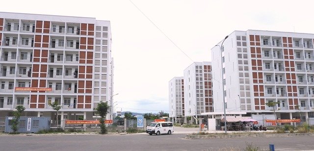 Khu ký túc xá tập trung phía Tây thành phố mở rộng nằm trên địa bàn phường Hòa Hiệp Nam (quận Liên Chiểu, TP. Đà Nẵng) có tổng vốn đầu tư gần 700 tỷ đồng. Ảnh: Hoàng Hữu Quyết. Khu ký túc xá tập trung phía Tây thành phố mở rộng nằm trên địa bàn phường Hòa Hiệp Nam (quận Liên Chiểu, TP. Đà Nẵng) có tổng vốn đầu tư gần 700 tỷ đồng. Ảnh: Hoàng Hữu Quyết.