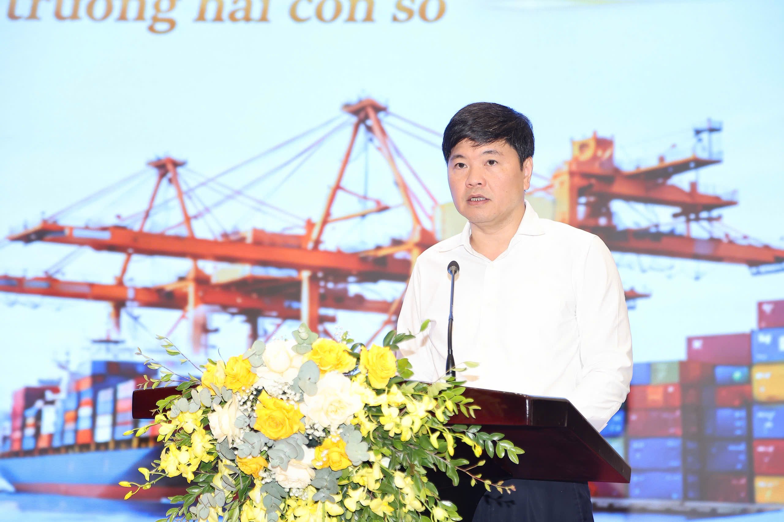 Phó Chủ tịch UBND thành phố Hoàng Minh Cường phát biểu tại hội nghị. Phó Chủ tịch UBND thành phố Hoàng Minh Cường phát biểu tại hội nghị.
