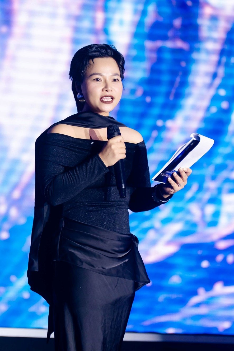 Nghệ nh&acirc;n Trang điểm Nguyễn Thị Thanh Thư (Wendy Nguyễn) - Trưởng ban tổ chức Chương tr&igrave;nh, Nh&agrave; sản xuất v&agrave; Host chia sẻ về mục đ&iacute;ch, chủ đề v&agrave; những n&eacute;t mới của Maestro of Beauty m&ugrave;a 2.