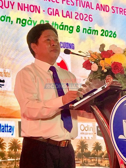 Ông Nguyễn Đức Toàn phát biểu khai mạc Liên hoan và Lễ hội. Ảnh: VH Ông Nguyễn Đức Toàn phát biểu khai mạc Liên hoan và Lễ hội. Ảnh: VH
