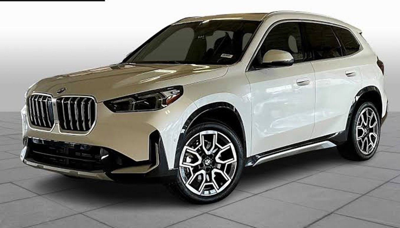 BMW X1 hoàn toàn mới chính thức gia nhập thị trường Việt Nam BMW X1 hoàn toàn mới chính thức gia nhập thị trường Việt Nam
