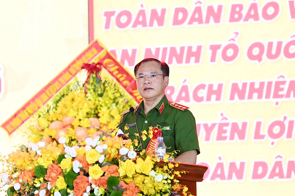 Thượng tướng Nguyễn Văn Long phát biểu tại Ngày hội toàn dân bảo vệ an ninh Tổ quốc phường Đa Mai. Thượng tướng Nguyễn Văn Long phát biểu tại Ngày hội toàn dân bảo vệ an ninh Tổ quốc phường Đa Mai.