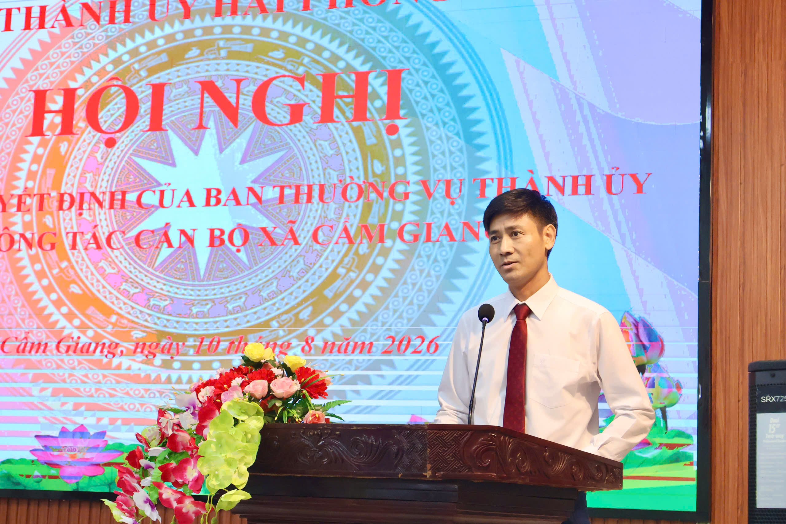Đồng ch&iacute; Phạm Văn Tuy&ecirc;n ph&aacute;t biểu nhận nhiệm vụ.