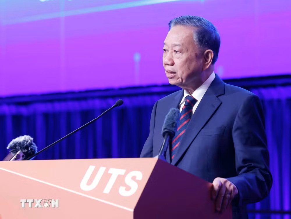 Tổng Bí thư, Chủ tịch nước Tô Lâm đề nghị hai nước, xây dựng và triển khai thực hiện chiến lược kết nối về khoa học, công nghệ và đổi mới sáng tạo với tầm nhìn dài hạn - Ảnh: TTXVN Tổng Bí thư, Chủ tịch nước Tô Lâm đề nghị hai nước, xây dựng và triển khai thực hiện chiến lược kết nối về khoa học, công nghệ và đổi mới sáng tạo với tầm nhìn dài hạn - Ảnh: TTXVN