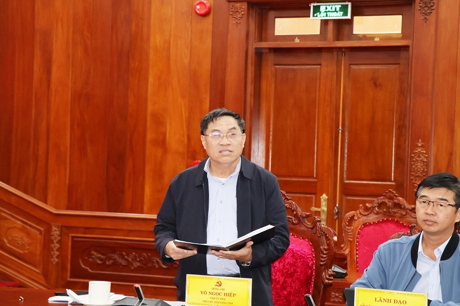 Đồng chí Võ Ngọc Hiệp - Tỉnh ủy viên, Phó Chủ tịch UBND tỉnh phát biểu tại buổi làm việc Đồng chí Võ Ngọc Hiệp - Tỉnh ủy viên, Phó Chủ tịch UBND tỉnh phát biểu tại buổi làm việc