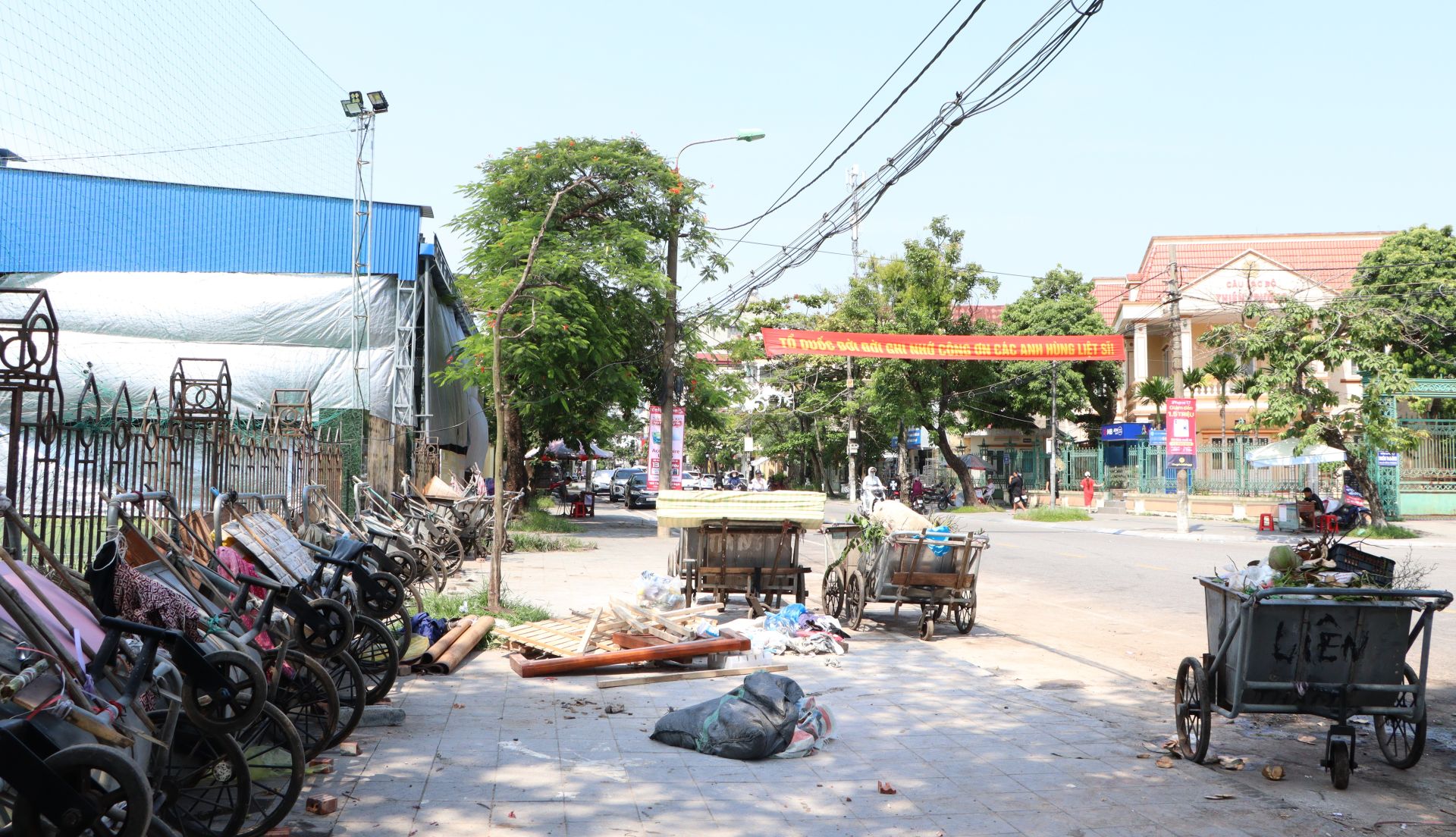 đấ