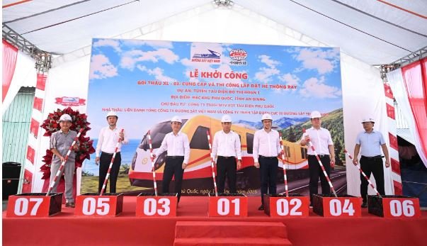 Nghi thức Lễ khởi công gói thầu cung cấp và thi công lắp đặt hệ thống ray tuyến LRT Phú Quốc Nghi thức Lễ khởi công gói thầu cung cấp và thi công lắp đặt hệ thống ray tuyến LRT Phú Quốc