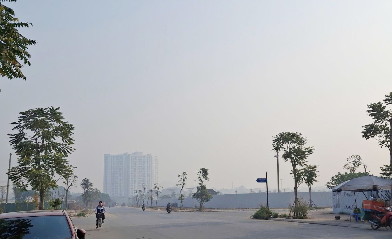 Khu vực đất tại phường Bồ Đề được quy hoạch để xây dựng khu nhà ở xã hội HH5 Long Biên Khu vực đất tại phường Bồ Đề được quy hoạch để xây dựng khu nhà ở xã hội HH5 Long Biên